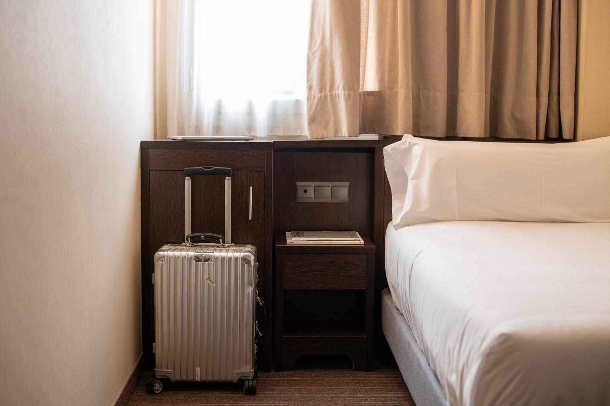 Cozy Single Room,1689842435:JPEG